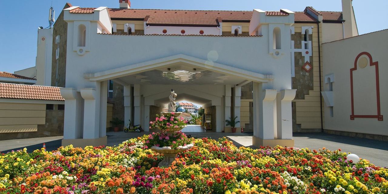 Rezervari Duni Hotel Pelican din Bulgaria, Early Booking 2023