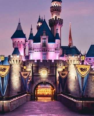 Disneyland Paris | Alege Pachete Disneyland sau bilete Disneyland